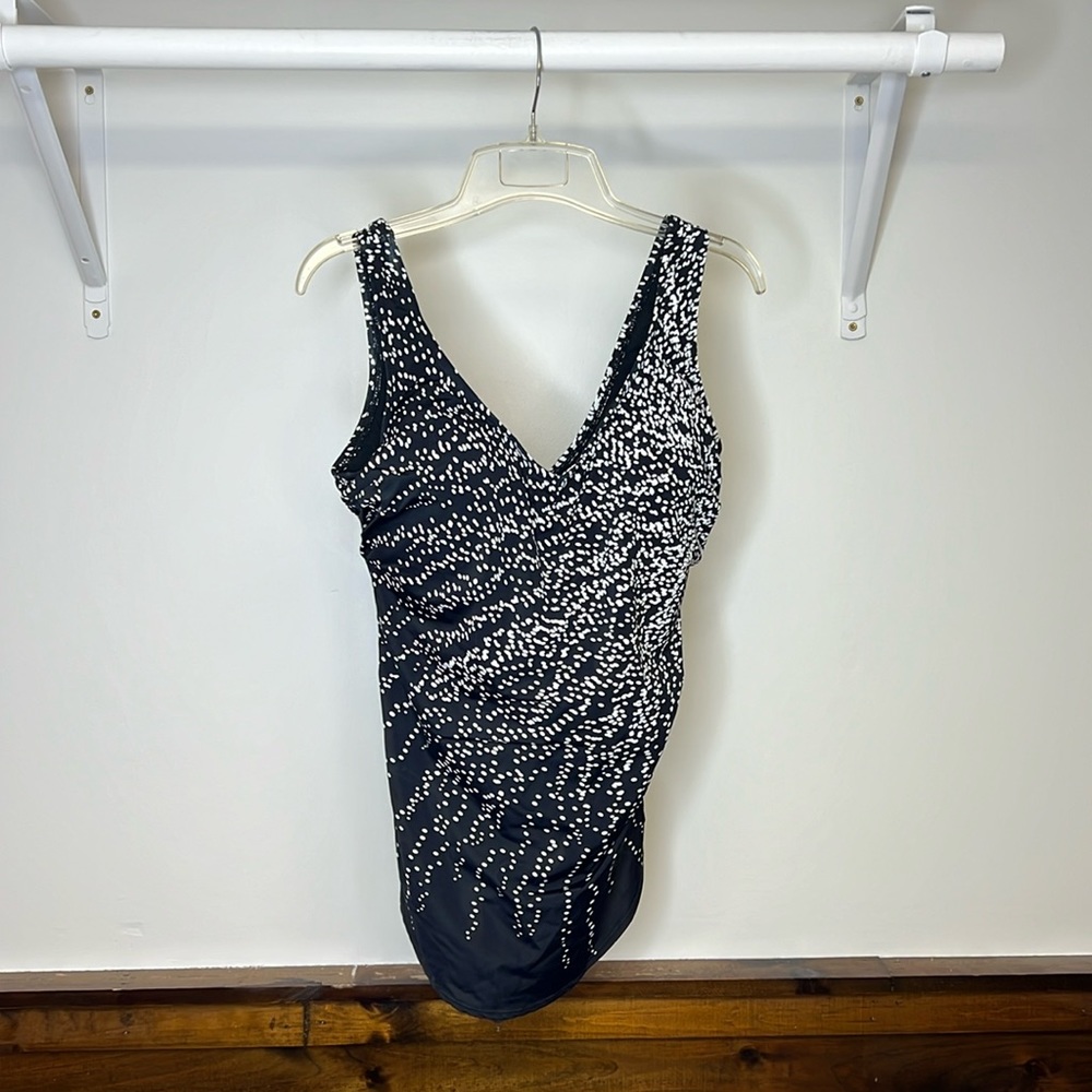 Beach Belle Black & White One Piece Swimsuit- 16‎